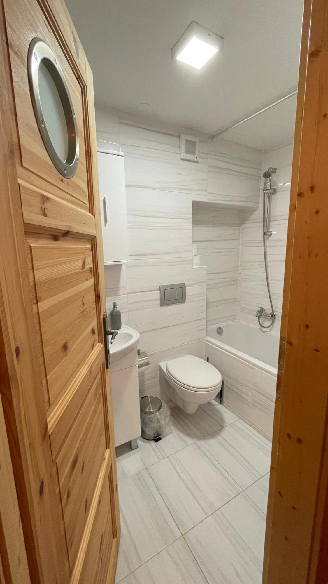 Ferienwohnung Kuca Nerezinka Nerezine Exterior foto